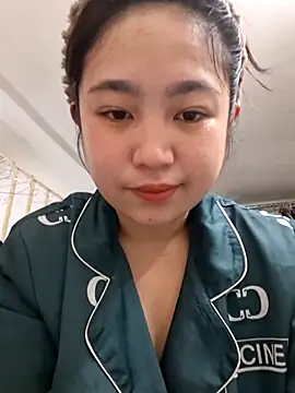 Minn-cute online show from 03-02-26, 03:07