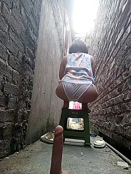 July-Asian online show from 03-28-26, 09:32