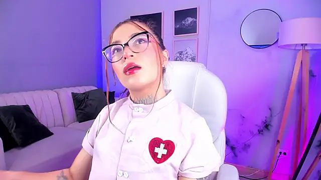 Snapshot of dreamleah_ chatting on 02-06-26, 11:23 dreamleah online show from 02-06-26, 11:23