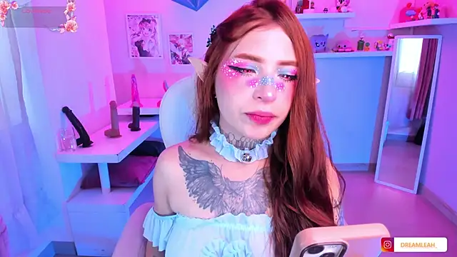 dreamleah  online show from 06-25-26, 10:15