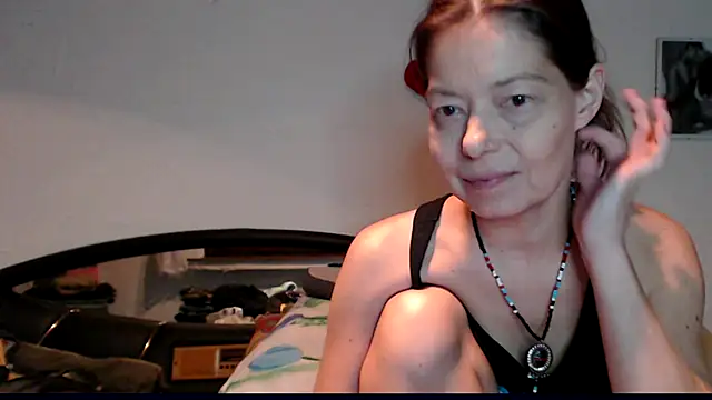 Snapshot of SexySarah177 chatting on 12-05-24, 10:17 SexySarah177 online show from 12-05-24, 10:17