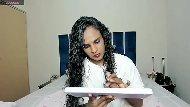 Toxicfantasy4u online show from 09-22-25, 04:57