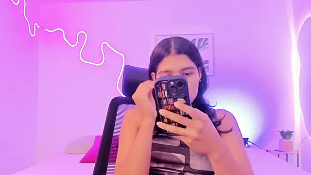 Cherrydollxx online show from 11-17-25, 11:47