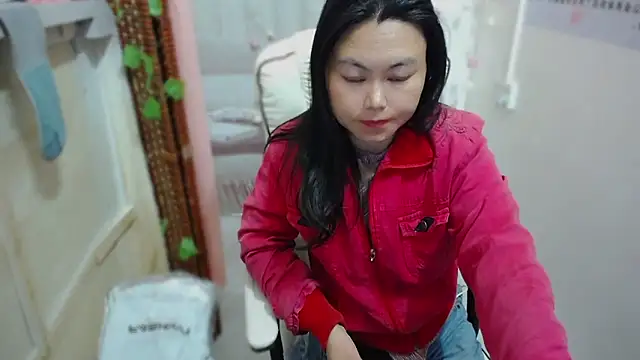 KateCondon online show from 03-18-26, 11:24