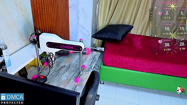 nena cupcake  online show from 02-14-26, 11:10