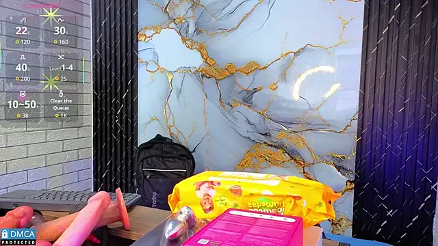 nena cupcake  online show from 12-15-25, 11:16