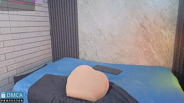 nena cupcake  online show from 04-07-26, 11:34