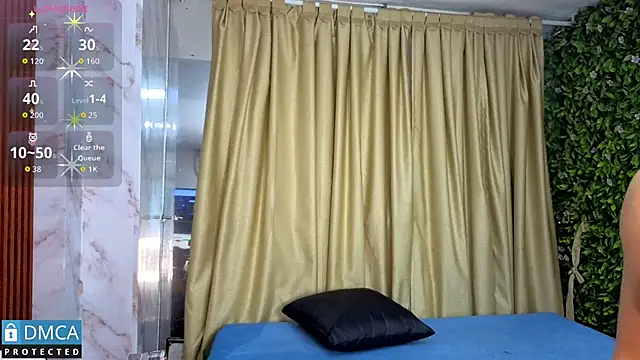 nena cupcake  online show from 02-13-26, 11:10