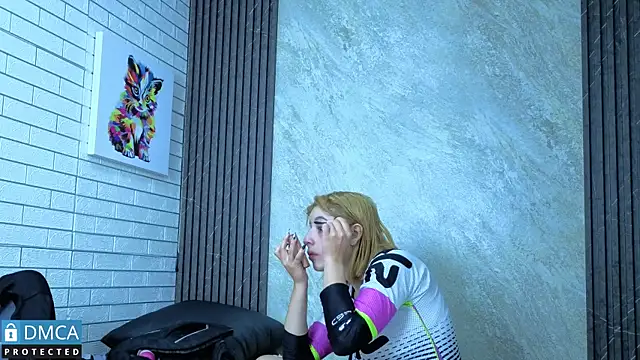 nena cupcake  online show from 01-10-26, 11:27