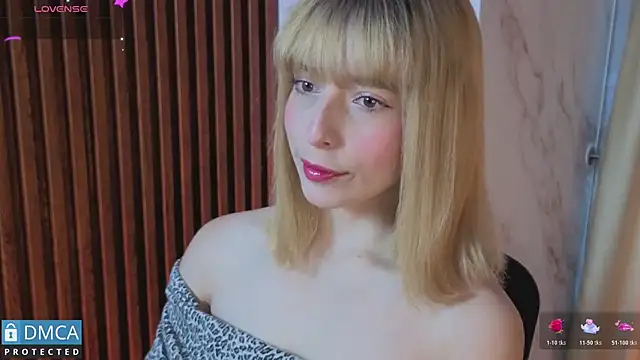 Snapshot of nena_cupcake_ chatting on 04-18-26, 11:12 nena cupcake online show from 04-18-26, 11:12