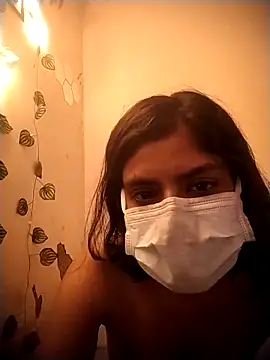 Snapshot of sassyy_poonam chatting on 10-06-25, 03:51 sassyy poonam online show from 10-06-25, 03:51