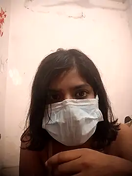 Snapshot of sassyy_poonam chatting on 10-05-25, 03:47 sassyy poonam online show from 10-05-25, 03:47