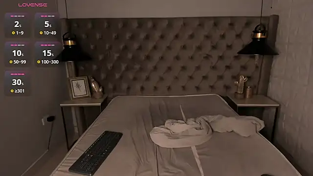 OliIverr22 online show from 11-22-25, 11:42