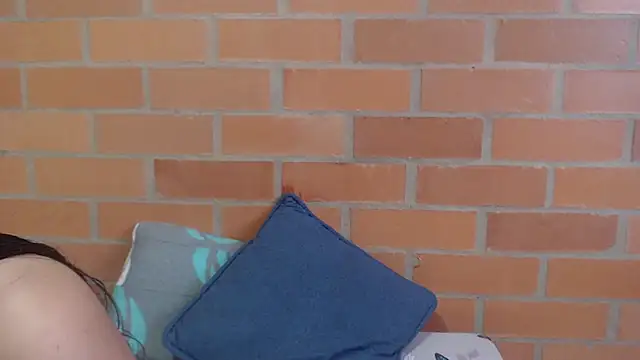 Montserrat Jay online show from 05-15-26, 02:48