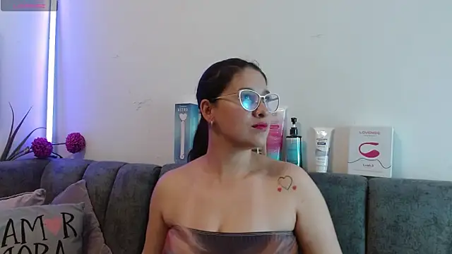 Alana steel 1 online show from 03-31-26, 07:38