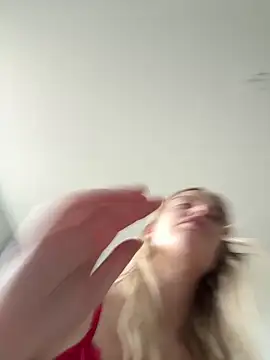 Chloemillerrxx online show from 09-23-25, 01:07