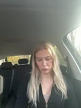 Chloemillerrxx online show from 11-12-25, 01:26