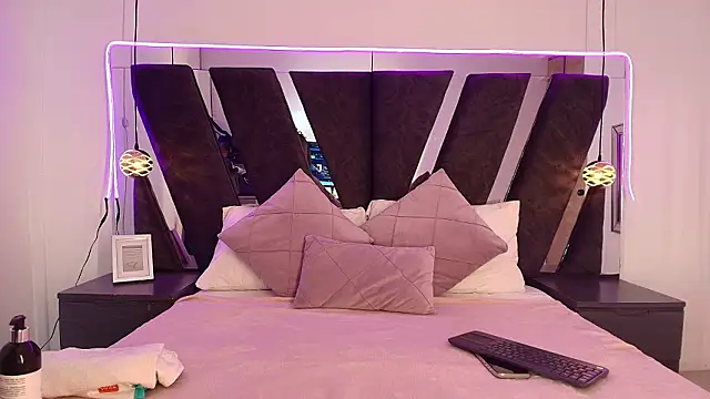 alehia cute online show from 03-22-26, 07:59