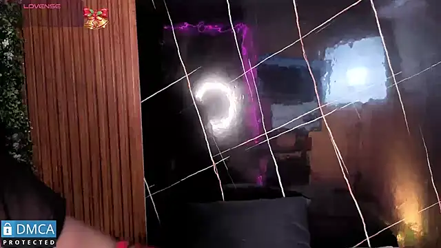 leidy morales  online show from 06-08-26, 11:11