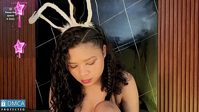 leidy morales  online show from 11-20-25, 11:00