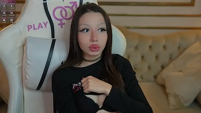 Naomi 054 online show from 09-24-25, 10:22