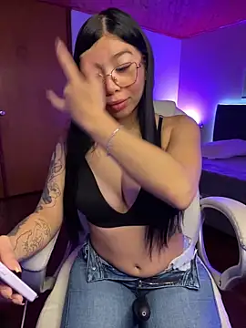 Maddy Piink online show from 09-18-25, 10:24