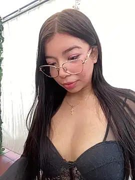 Maddy Piink online show from 01-31-26, 08:18