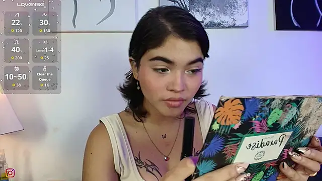 Zoe wang online show from 10-22-25, 12:26