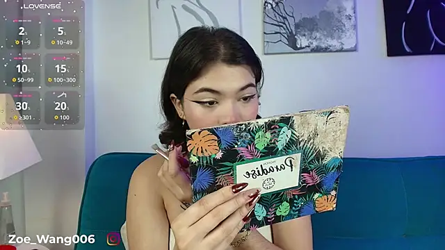 Zoe wang online show from 12-04-25, 01:43