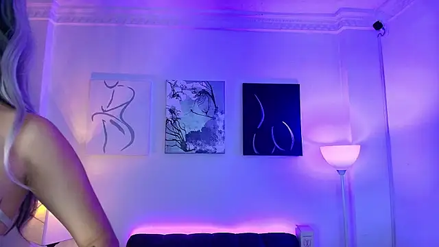 Zoe wang online show from 09-11-25, 04:23