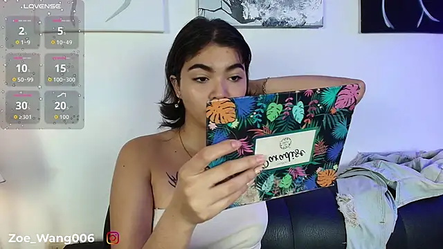 Zoe wang online show from 10-29-25, 03:33