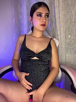 Miss    lissa online show from 04-07-26, 02:57