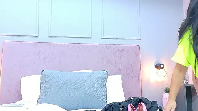 Camila Hill  online show from 03-31-26, 12:51