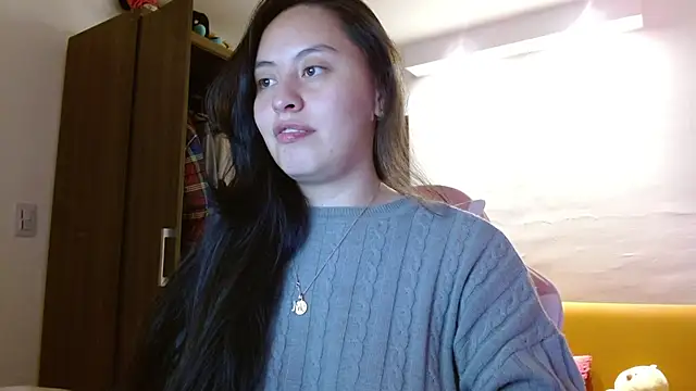 madissooon   online show from 11-13-25, 04:16