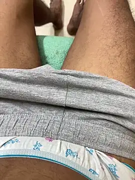 Johncockhot13690 online show from 11-07-25, 07:51