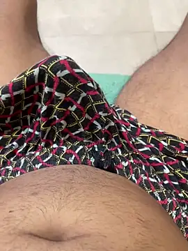 Johncockhot13690 online show from 11-08-25, 07:17