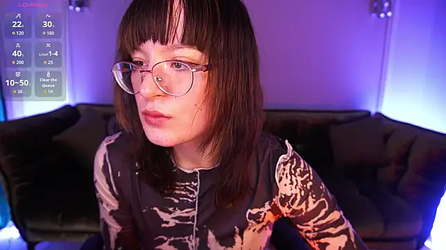 Pixie Peachh online show from 11-14-25, 07:45