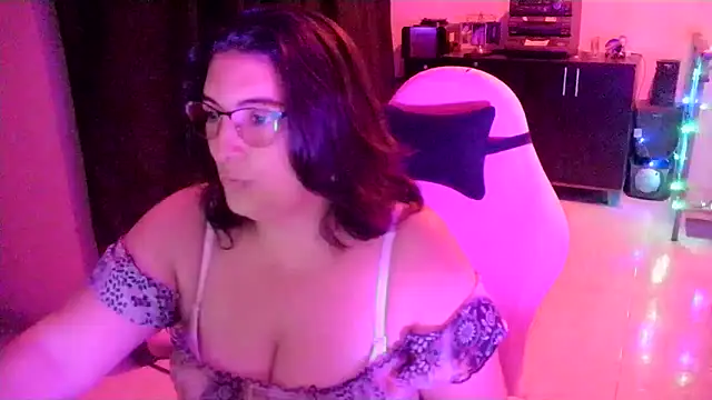 lina maria99 online show from 04-28-26, 02:27