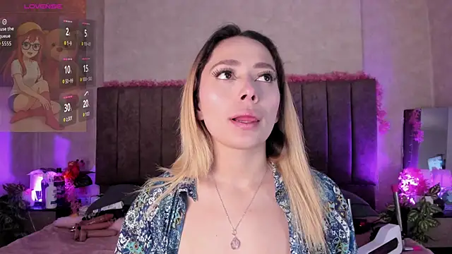 LanaMills  online show from 05-30-26, 04:30