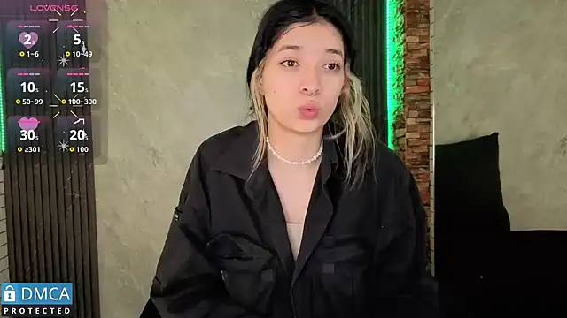 stepha   online show from 12-22-25, 10:59