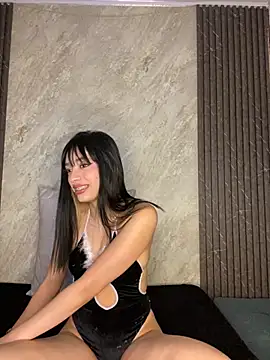 stepha   online show from 11-10-25, 11:26