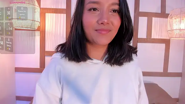 HannahMontgomery online show from 10-03-25, 06:31