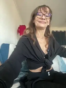 Chris06d22xh online show from 11-29-25, 02:17