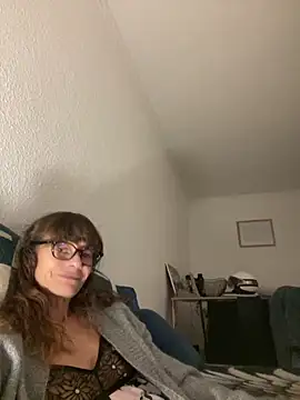 Chris06d22xh online show from 09-28-25, 06:04