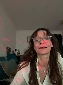 Snapshot of Chris06d22@xh chatting on 05-24-26, 07:03 Chris06d22xh online show from 05-24-26, 07:03