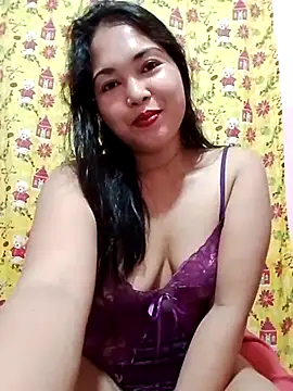 Hotbabe35 online show from 11-18-25, 12:59