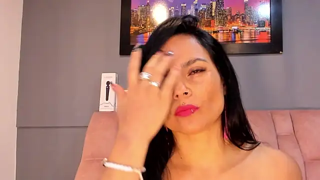 CharlotteCottin online show from 02-03-26, 11:48