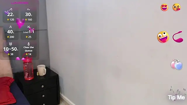 CharlotteCottin online show from 09-26-25, 11:17