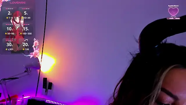 Snapshot of Margoth_broke chatting on 10-31-25, 01:30 Margoth broke online show from 10-31-25, 01:30