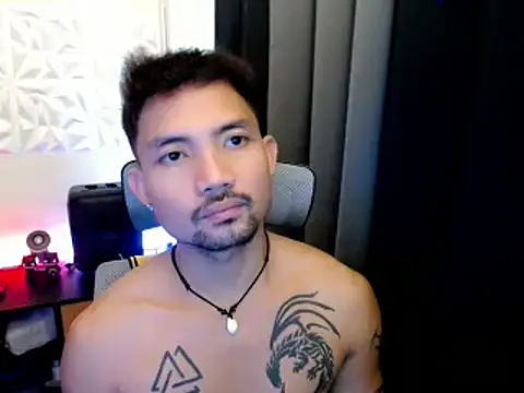 Thefriskyasian online show from 10-07-25, 11:28